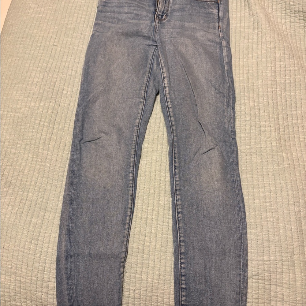 American eagle Classic Blue Women's Jeans- high rise